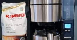 Kaffeemaschine mit Mahlwerk und Thermoskanne